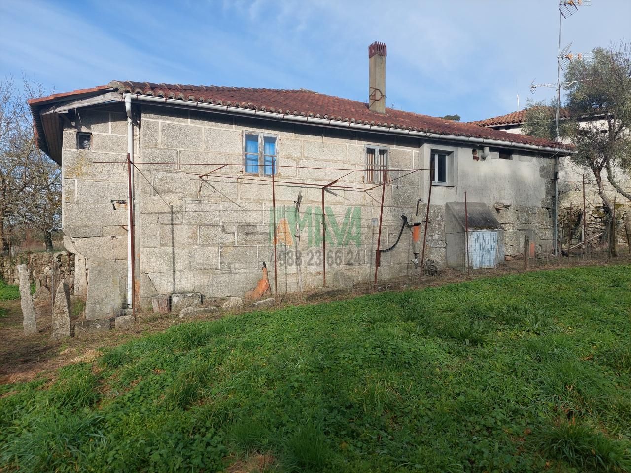 Vista exterior de Casa o xalet en venda en Paderne de Allariz amb Calefacció i Jardí privat