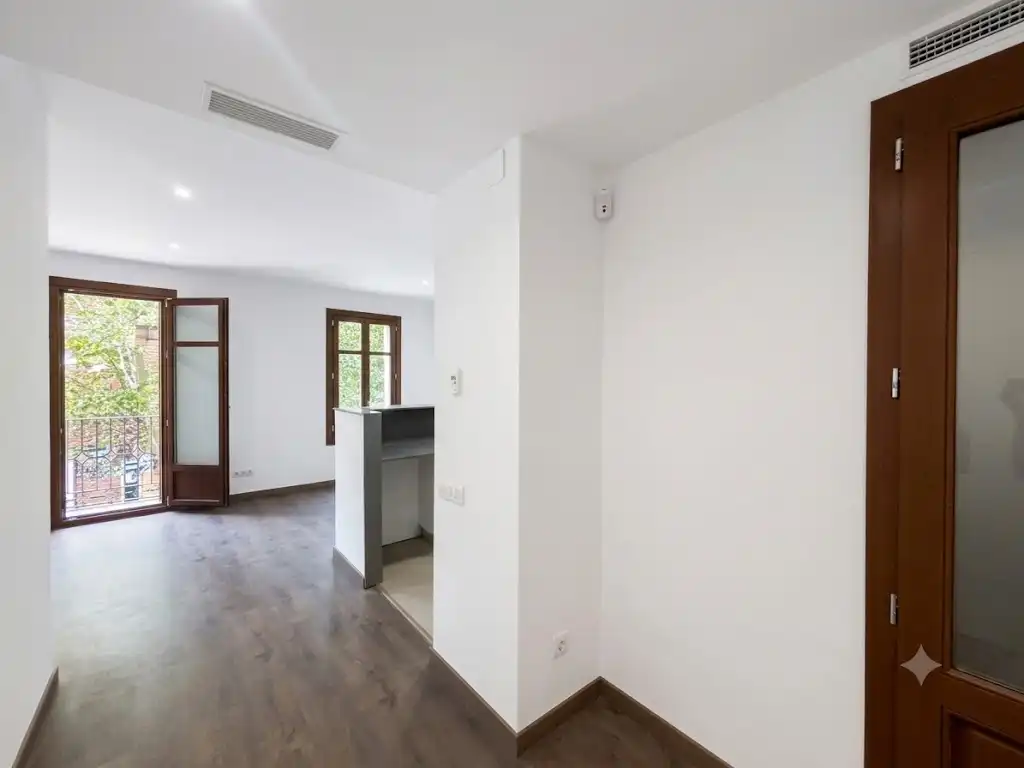 Piso con terraza en venta en Avinguda del Paral·lel, imagen 7