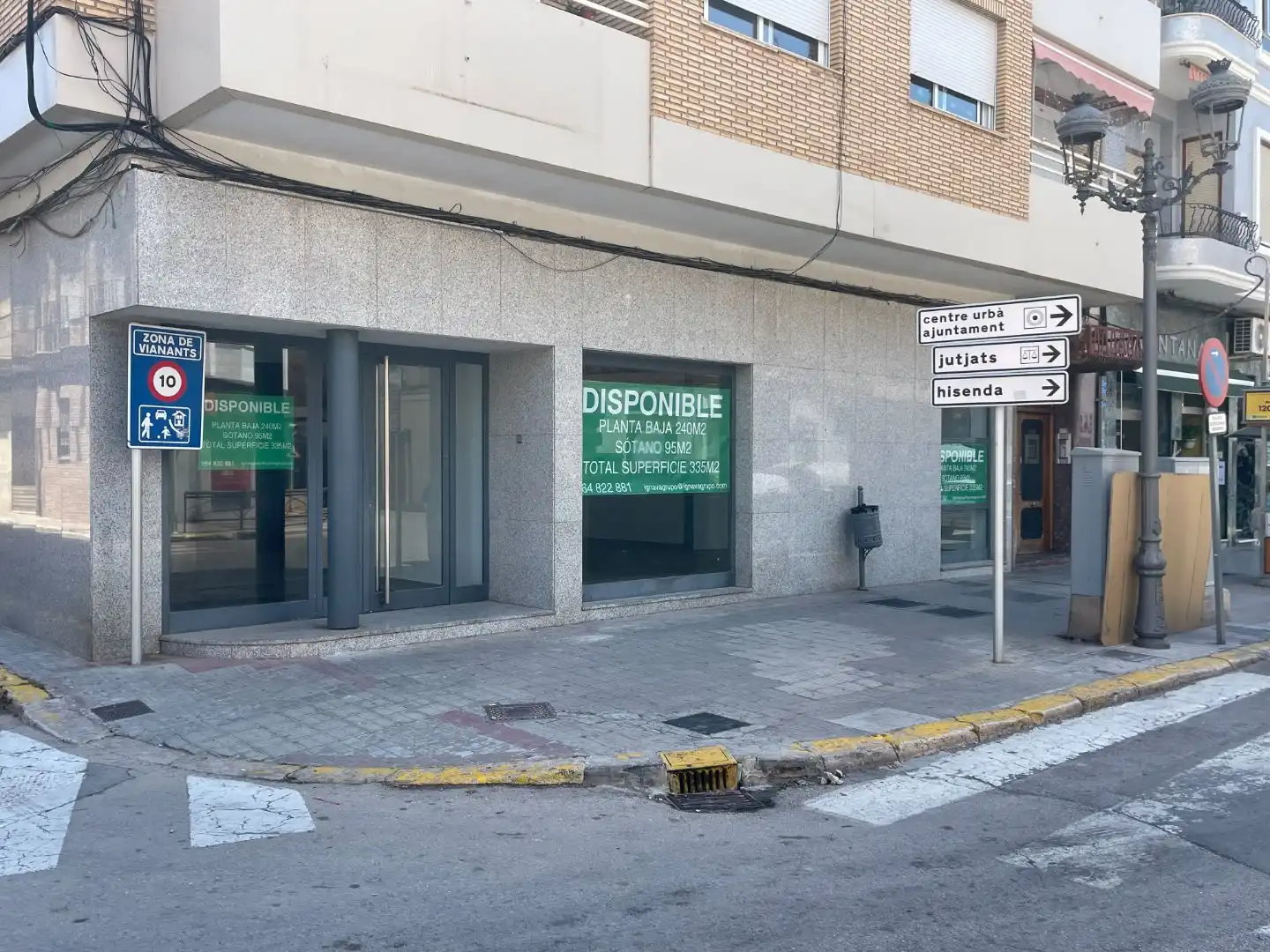 Local comercial de lloguer a PLAZA CREU DE QUINTANA 9