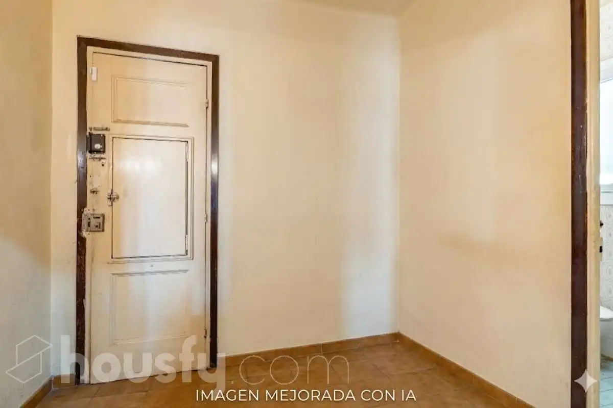 Piso en venta en Barcelona con Amueblado