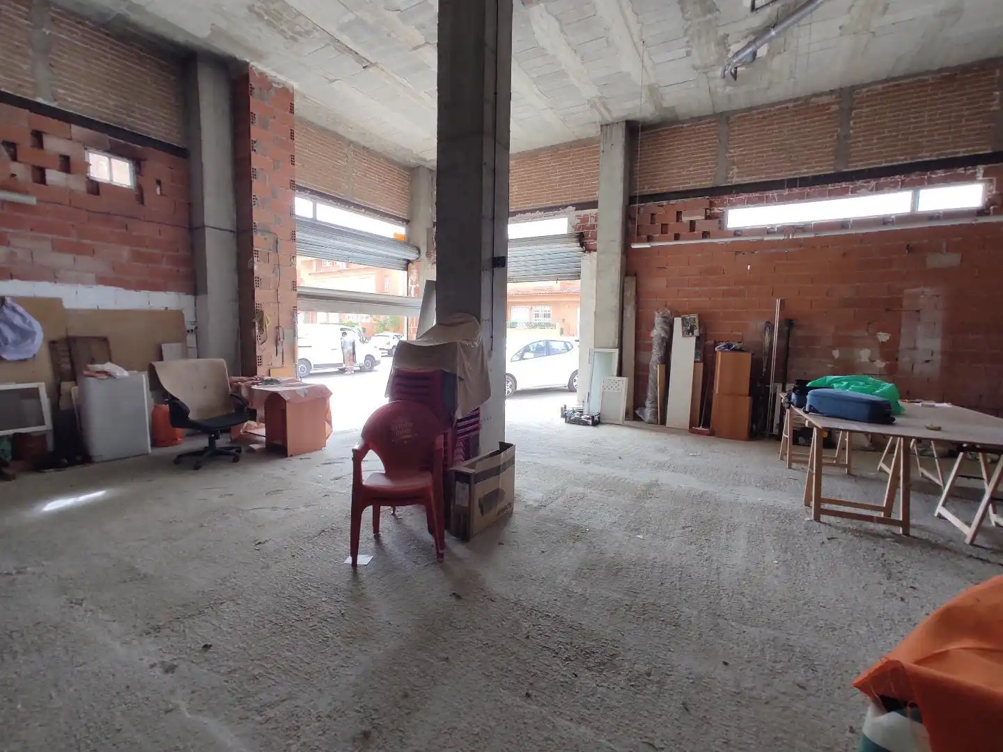 Commercial properties for sale in Ausias March