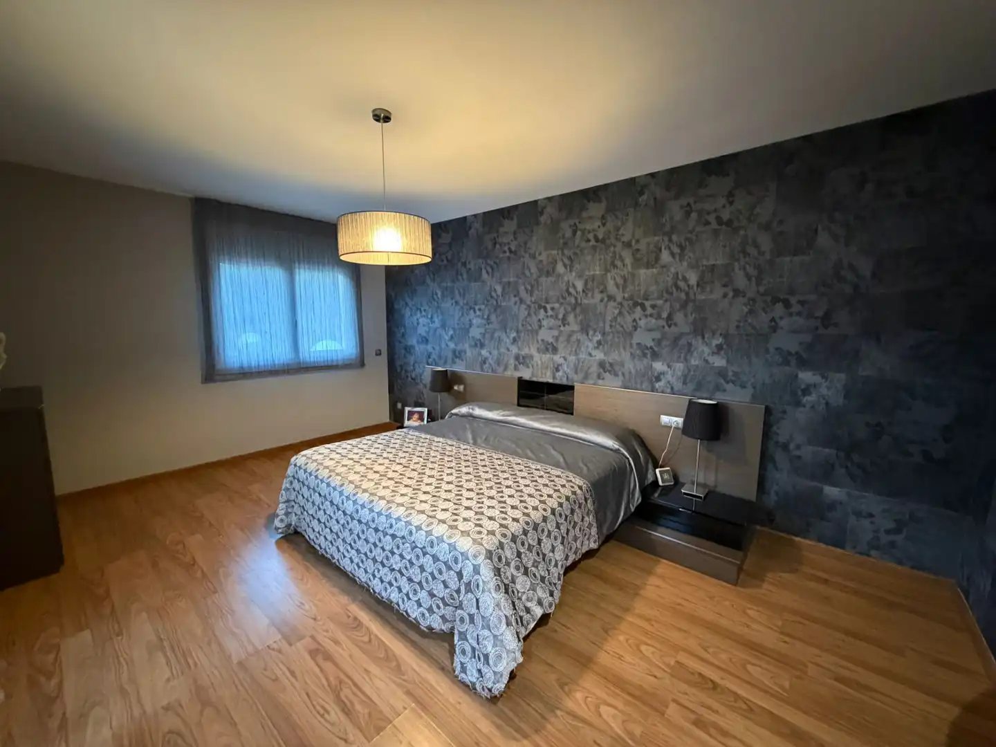 Bedroom of Houses for sale in Albesa  with Air Conditioner, Heating and Parquet flooring
