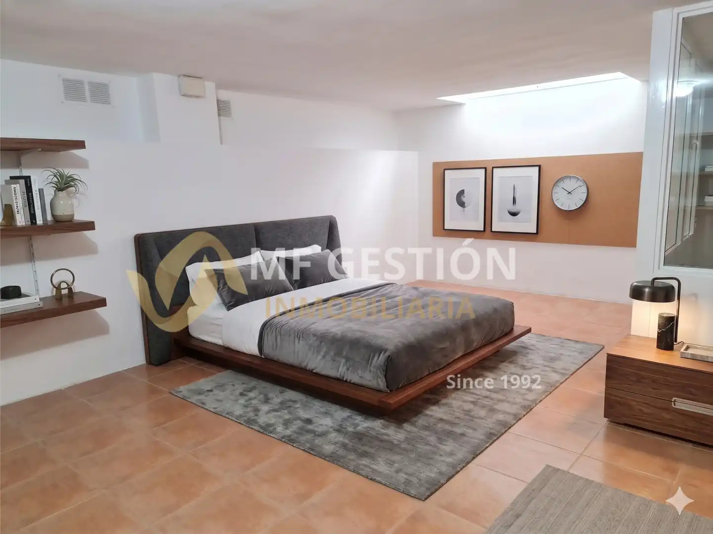 Habitación de Local en venta en Vigo  con Aire acondicionado y Calefacción