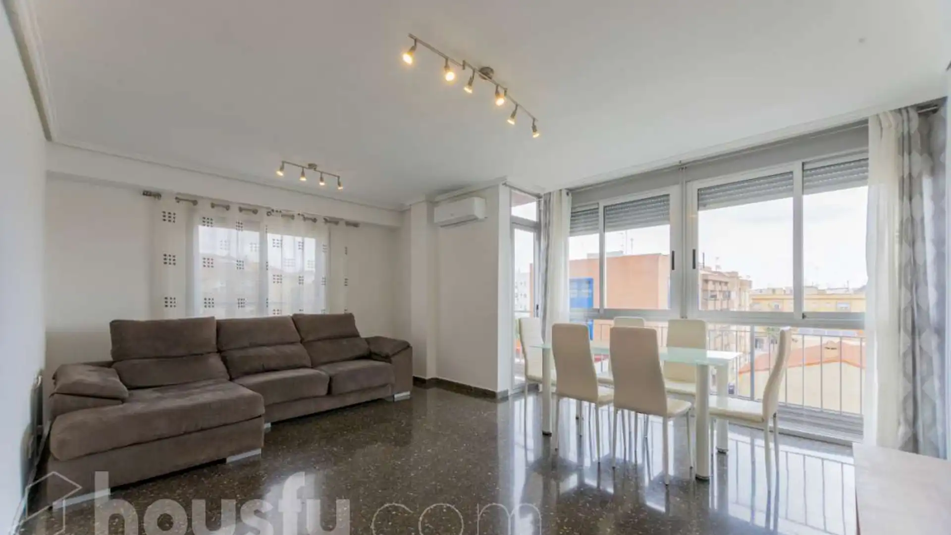 Piso de alquiler en Plaza Antic Regne de València, Aldaia