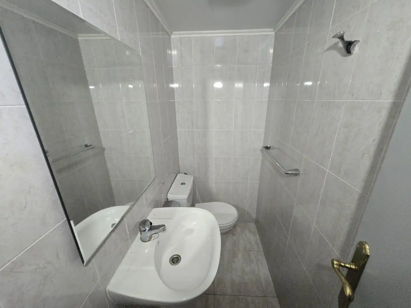 Baño de Local en venta en Ferrol