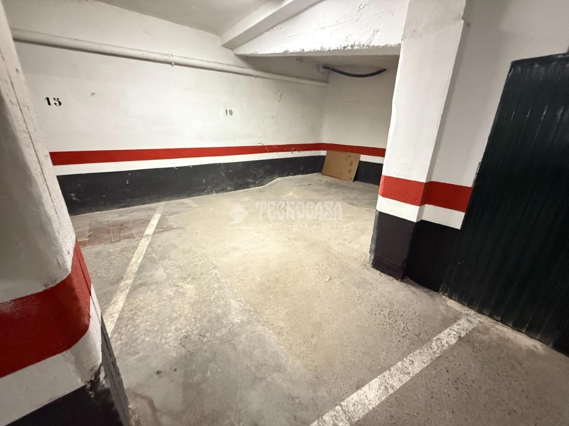 Parking of Garage for sale in  Madrid Capital
