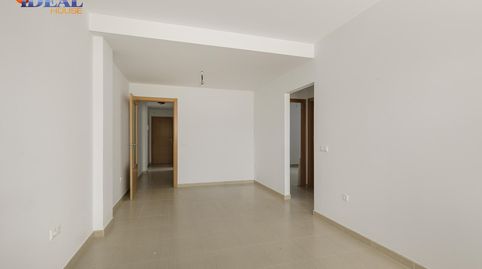Foto 3 de Piso en venta en Calle Periodista Mesa León, Pinos Puente, Granada