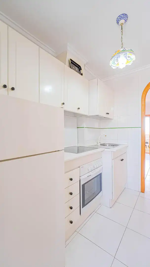 Küche von Wohnungen zum Verkauf in Torrevieja mit Terrasse und Gemeinschaftspool