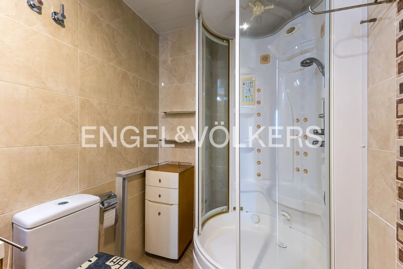 Baño de Piso en venta en Cubelles con Aire acondicionado, Calefacción y Terraza