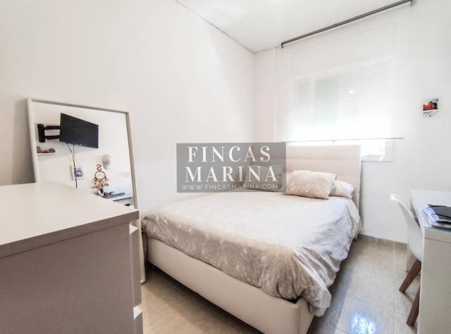 Dúplex en Venta en Carrer de Sant Isidre en Centre - Estació
