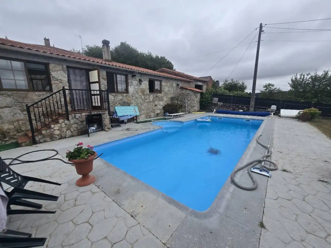 Schwimmbecken von Haus oder Chalet zum Verkauf in O Saviñao  mit Heizung, Privatgarten und Terrasse