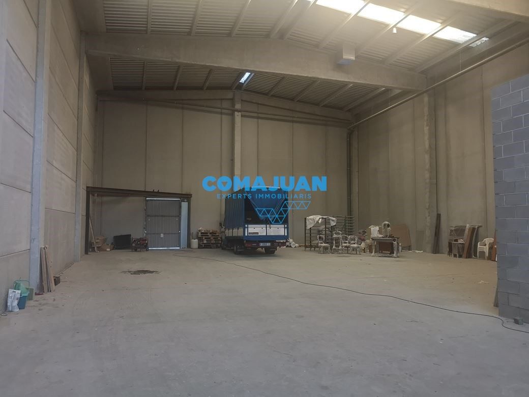 Industrial buildings to rent in Canet de Mar