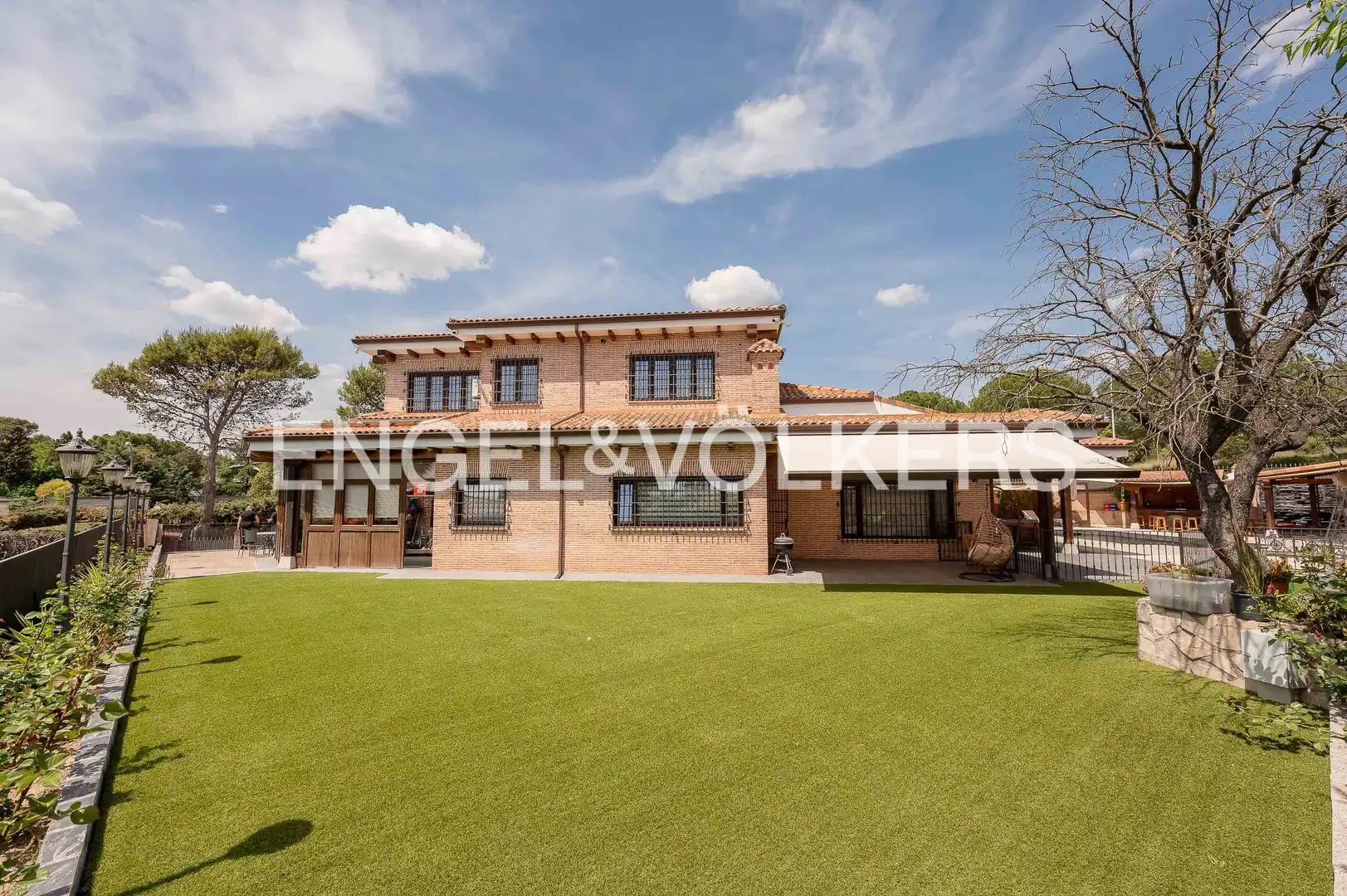 Vista exterior de Finca rústica en venta en Villaviciosa de Odón con Aire acondicionado, Calefacción y Jardín privado