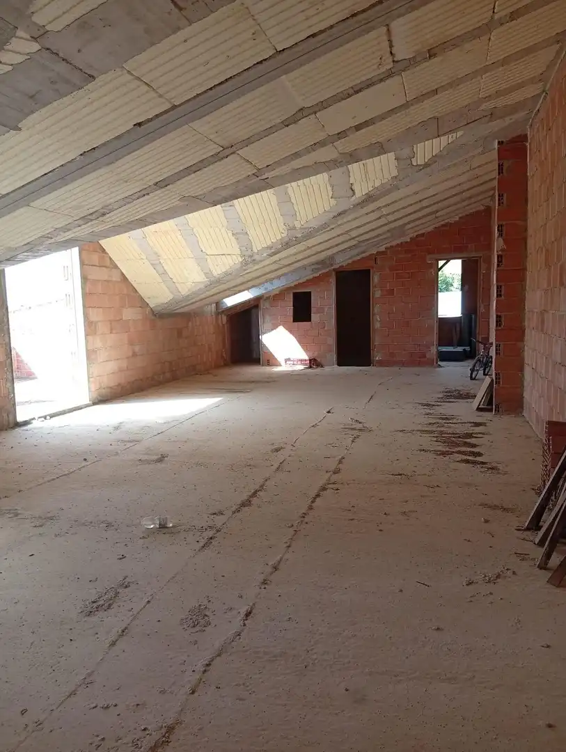 Casa o xalet en venda en Cuevas de San Marcos amb Terrassa, Traster i Piscina