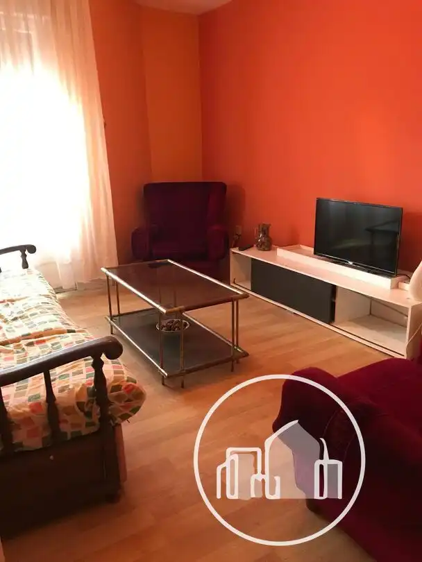 Sala d'estar de Pis en venda en Medina de Pomar amb Balcó