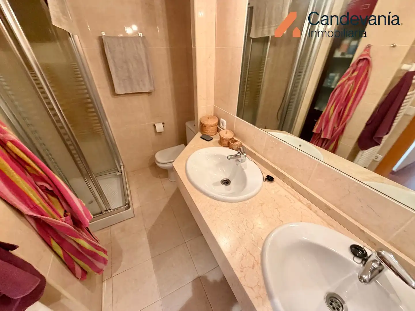 Badezimmer von Maisonette zum Verkauf in Zuera, Zaragoza