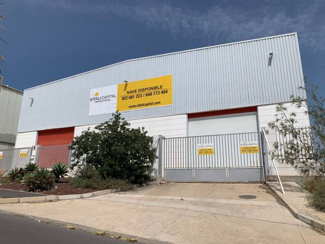 Nave industrial en Alquiler en Arafo