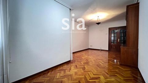 Photo 4 of Flat for rent in Pintor Tomas Alfaro, San Martín, Vitoria - Gasteiz