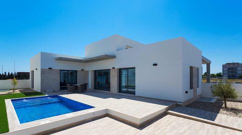 Foto 2 de Casa o chalet en venta en Calle Ruperto Chapí, Daya Nueva, Alicante