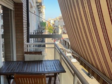 Piso con balcón en venta en Centre