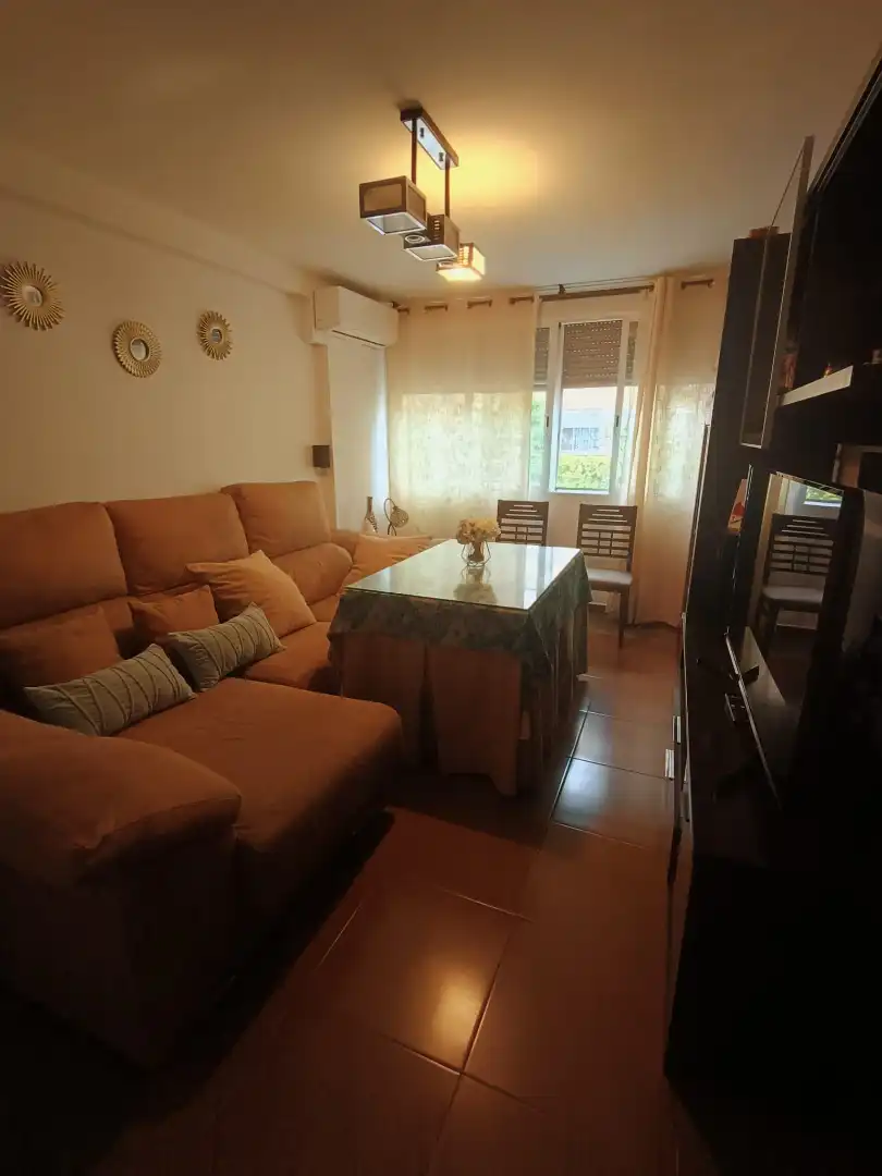 Living room of Flat for sale in Córdoba  with Air Conditioner and Oven