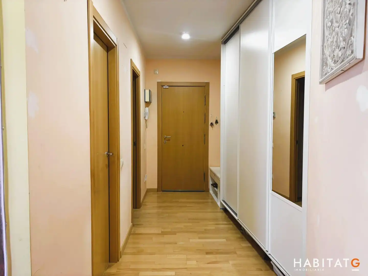 Flat for sale in Bellpuig  with Air Conditioner and Heating