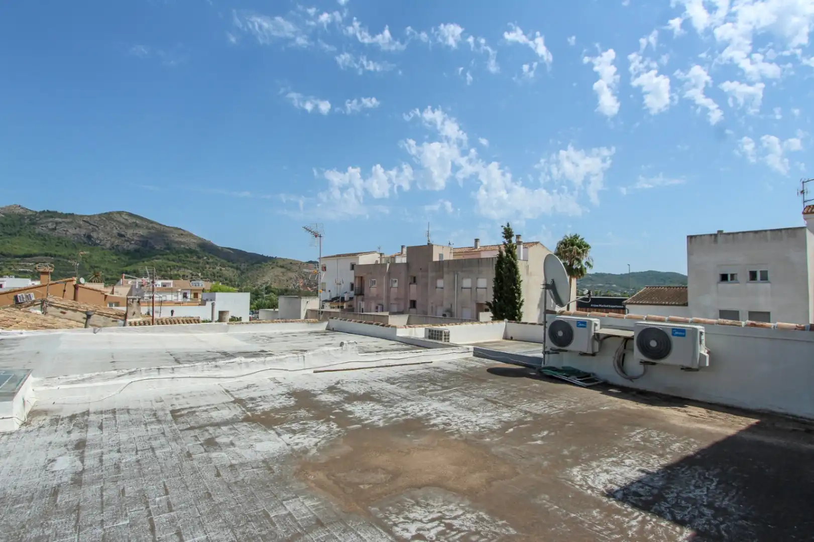 Vista exterior de Apartamento en venta en Xaló con Aire acondicionado y Terraza