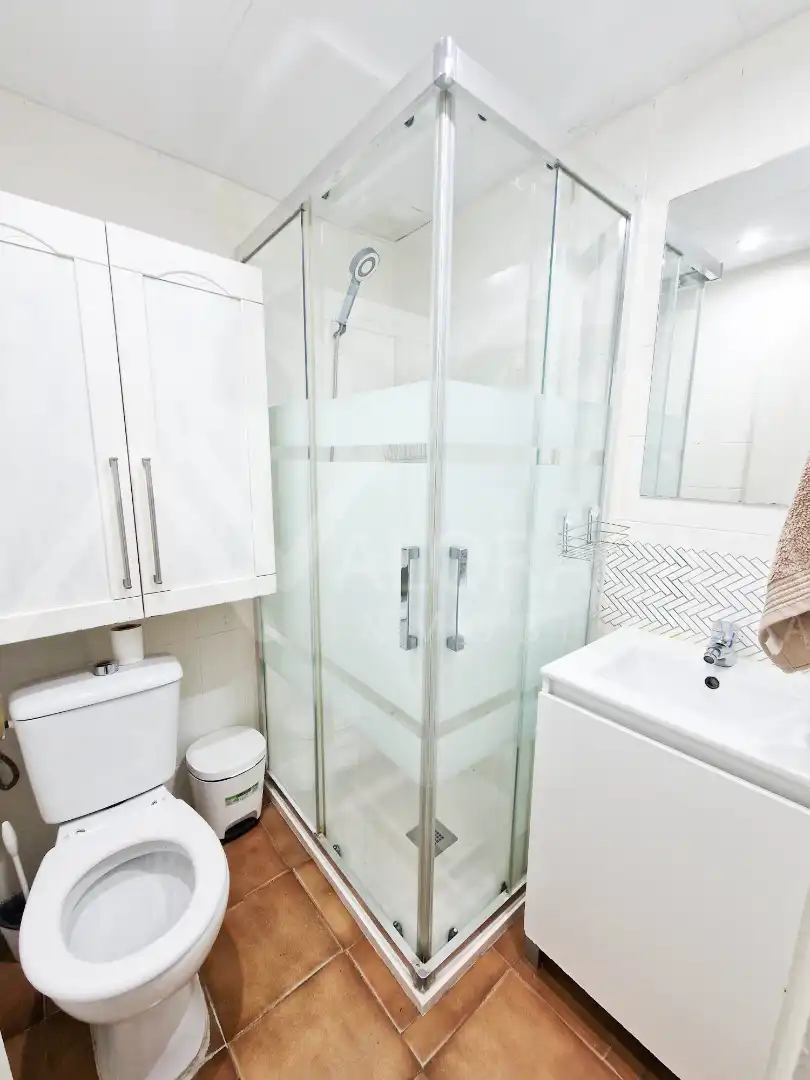 Bathroom of Flat for sale in Málaga