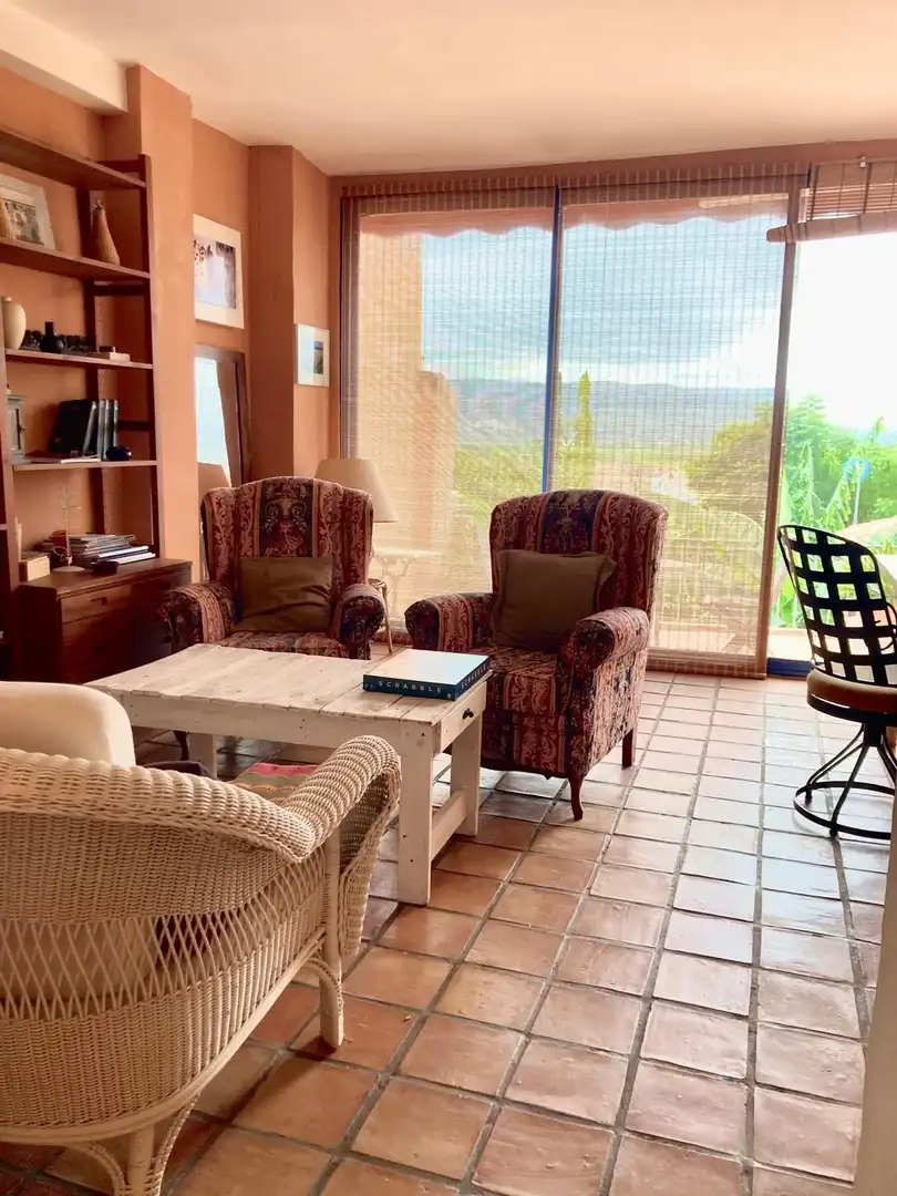 Sala de estar de Finca rústica en venta en Benimeli con Aire acondicionado, Calefacción y Jardín privado