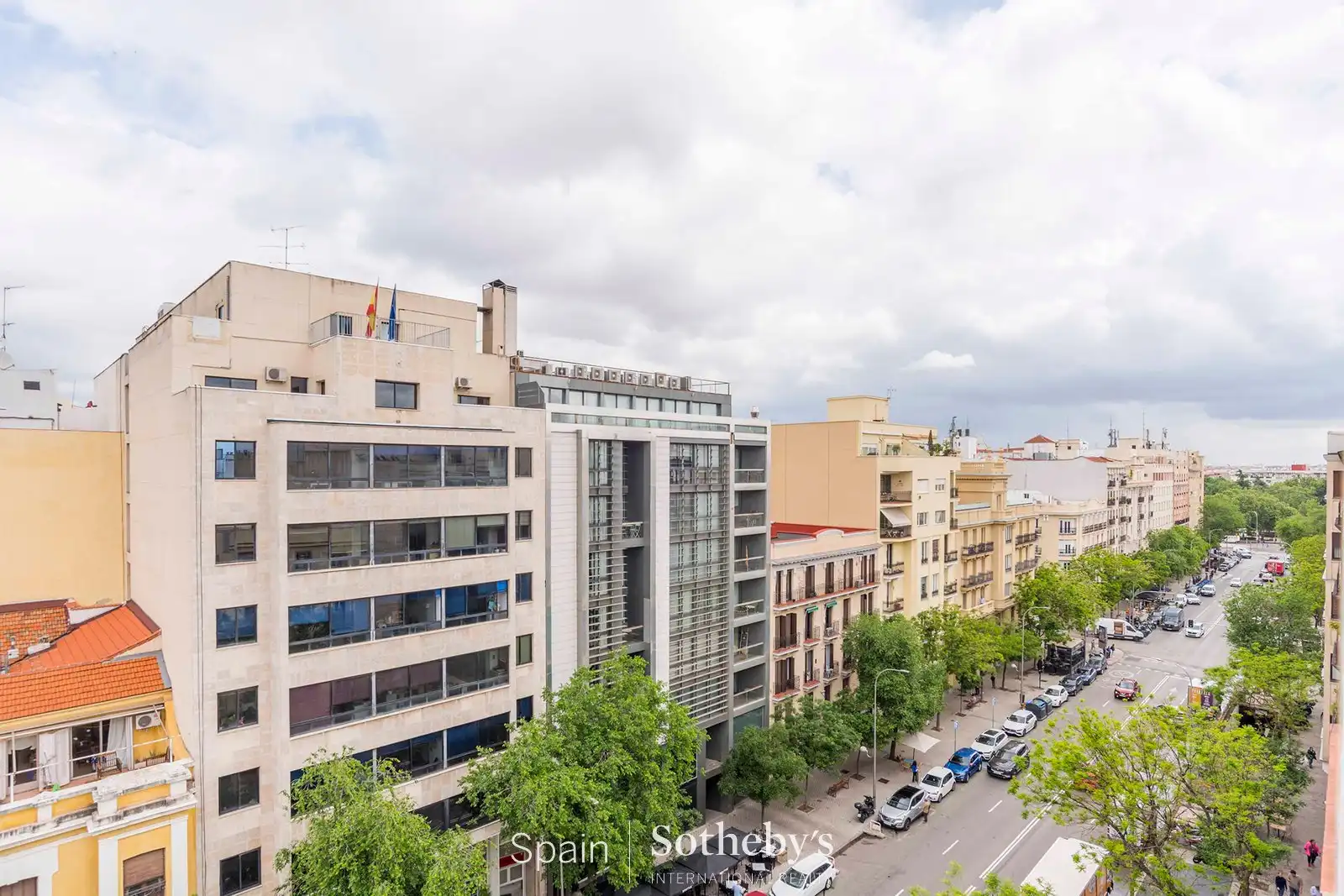 Vista exterior de Apartament en venda en Madrid amb Aire condicionat, Calefacció i Traster
