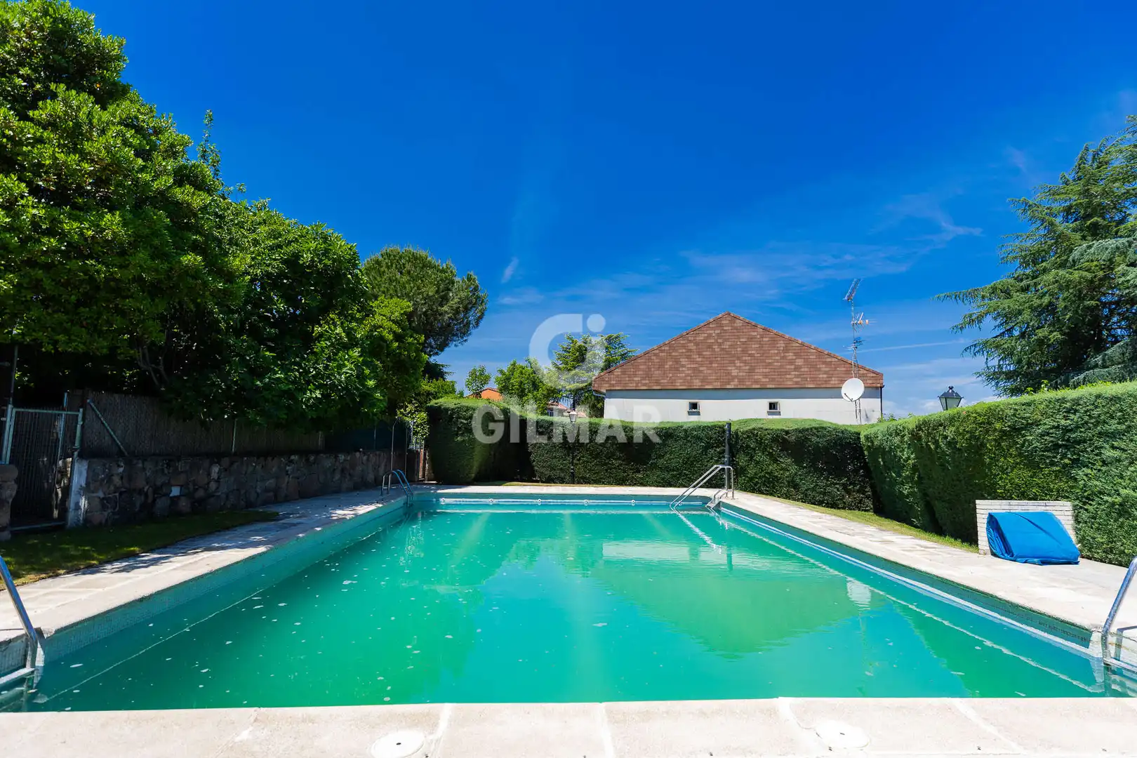 Swimming pool of Detached homes for sale in Galapagar  with Heating, Private garden and Swimming Pool