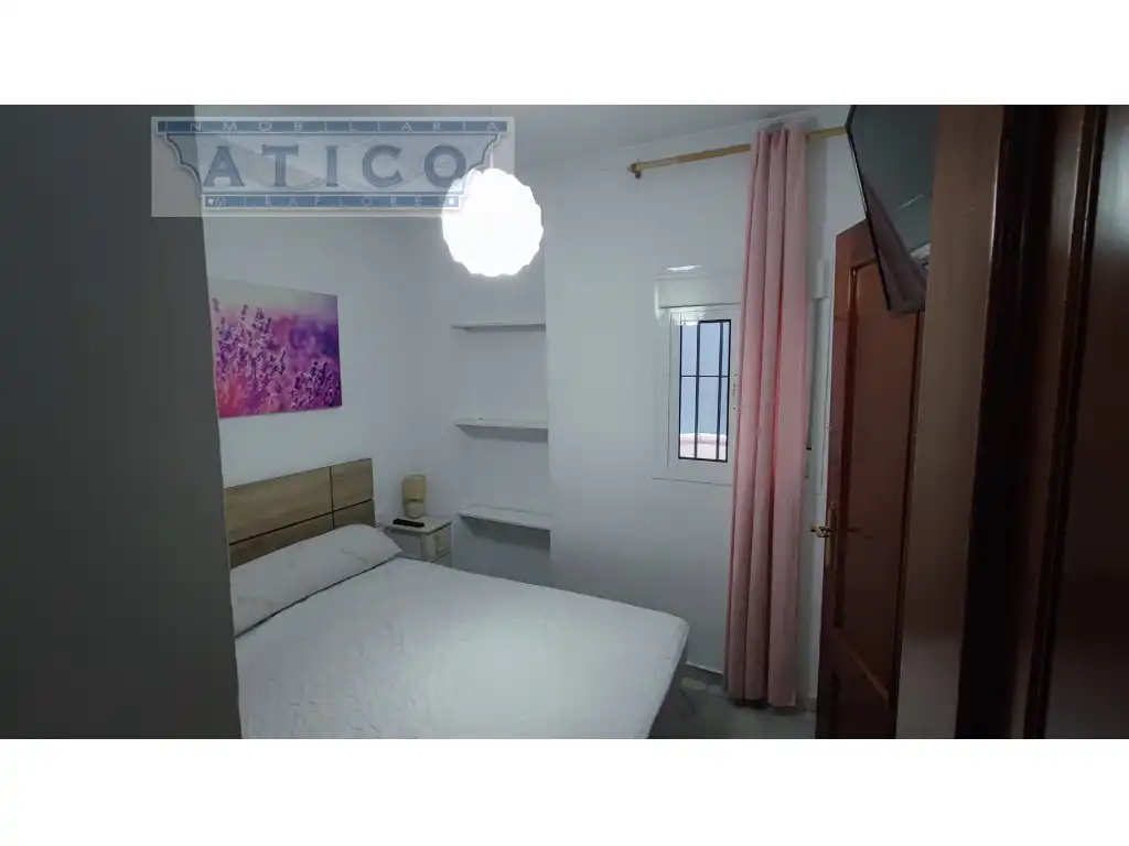 Bedroom of Flat for sale in Sevilla