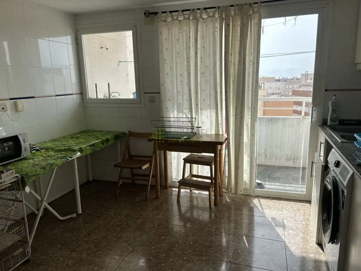 Piso en venta en Vicente sos baynat, Estación - Universidad