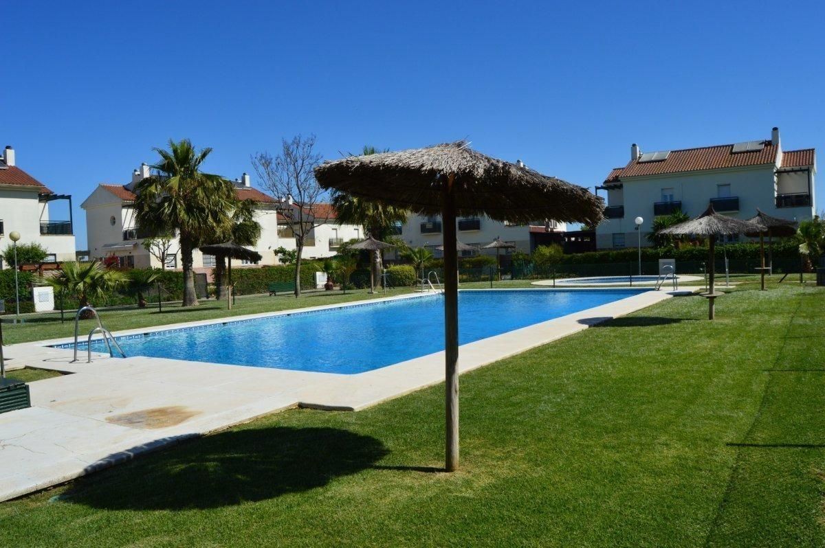 Jardín de Casa adosada en venta en Jerez de la Frontera con Aire acondicionado, Jardín privado y Terraza