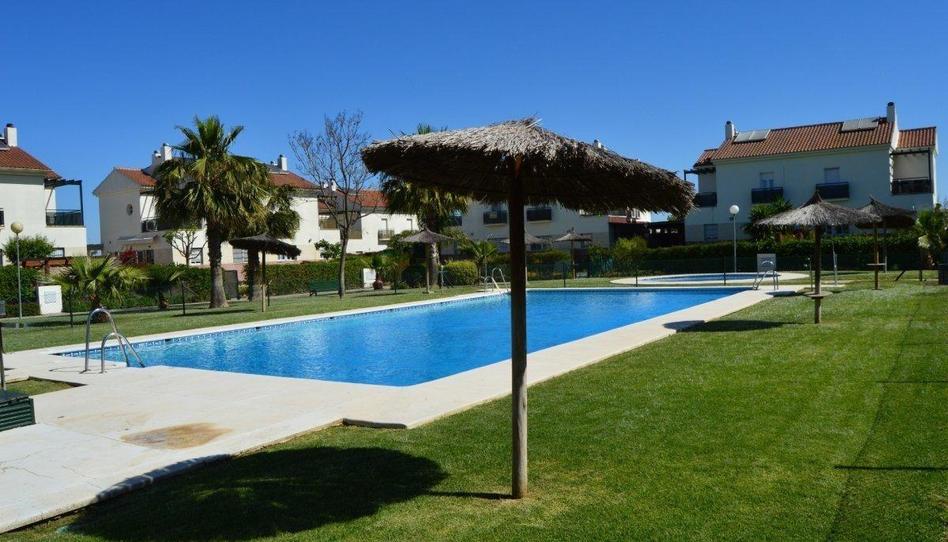 Foto 1 de Casa adosada en venda a Puertas del sur - Guadabajaque, Cádiz