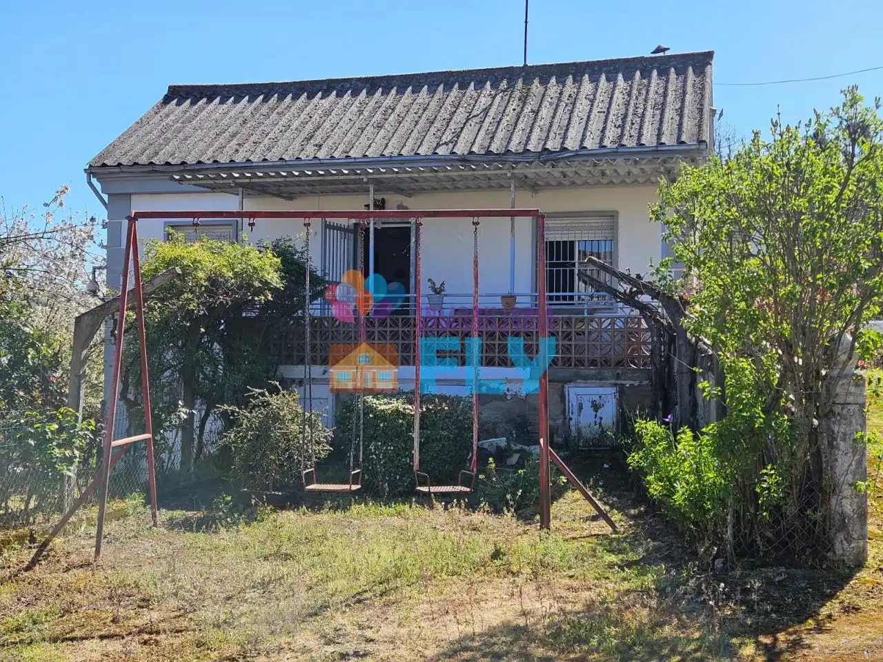 Vista exterior de Casa o chalet en venta en San Cibrao das Viñas con Jardín privado, Terraza y Trastero