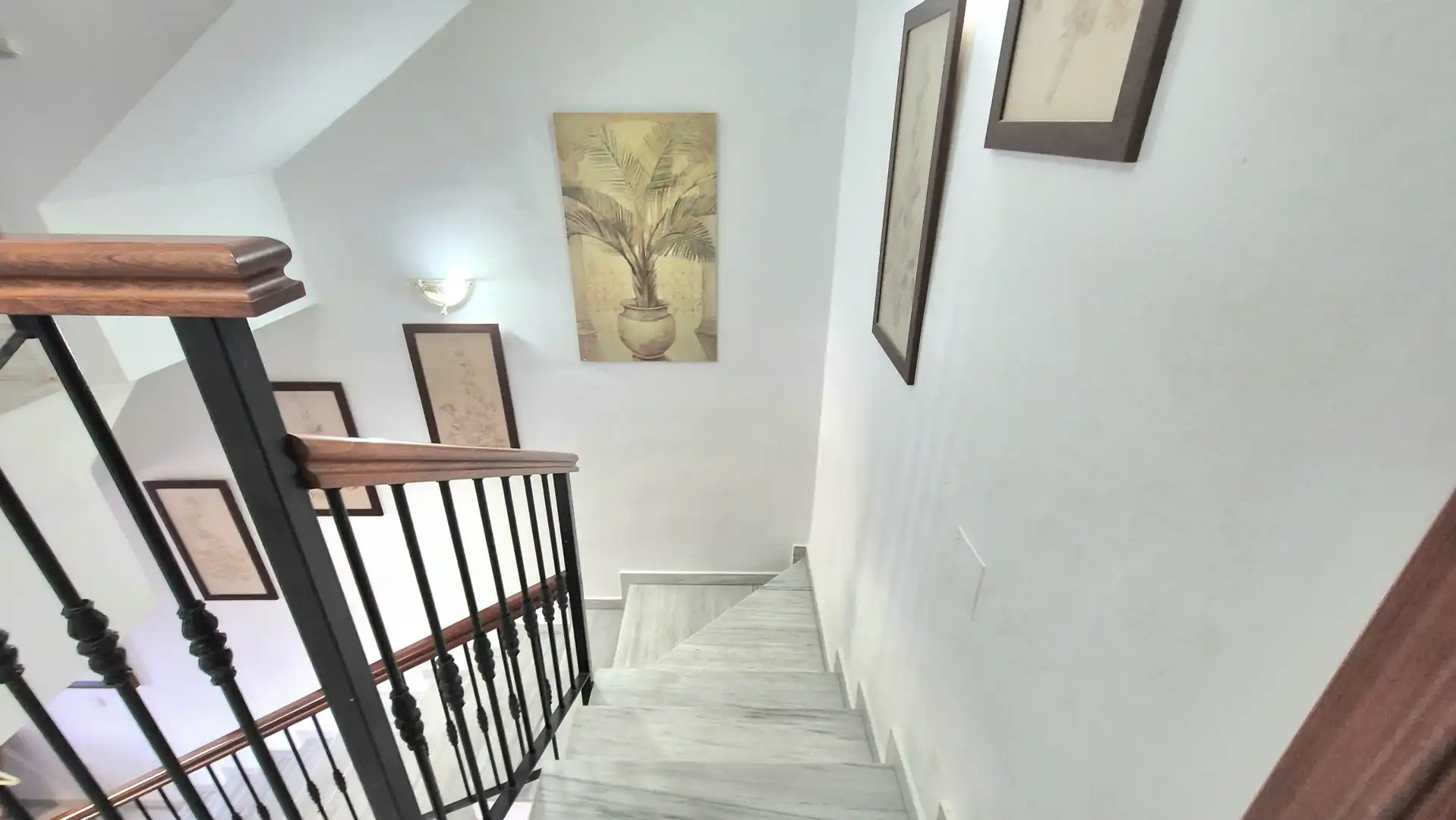 Casa adosada en venda en Alhaurín El Grande amb Aire condicionat, Calefacció i Terrassa