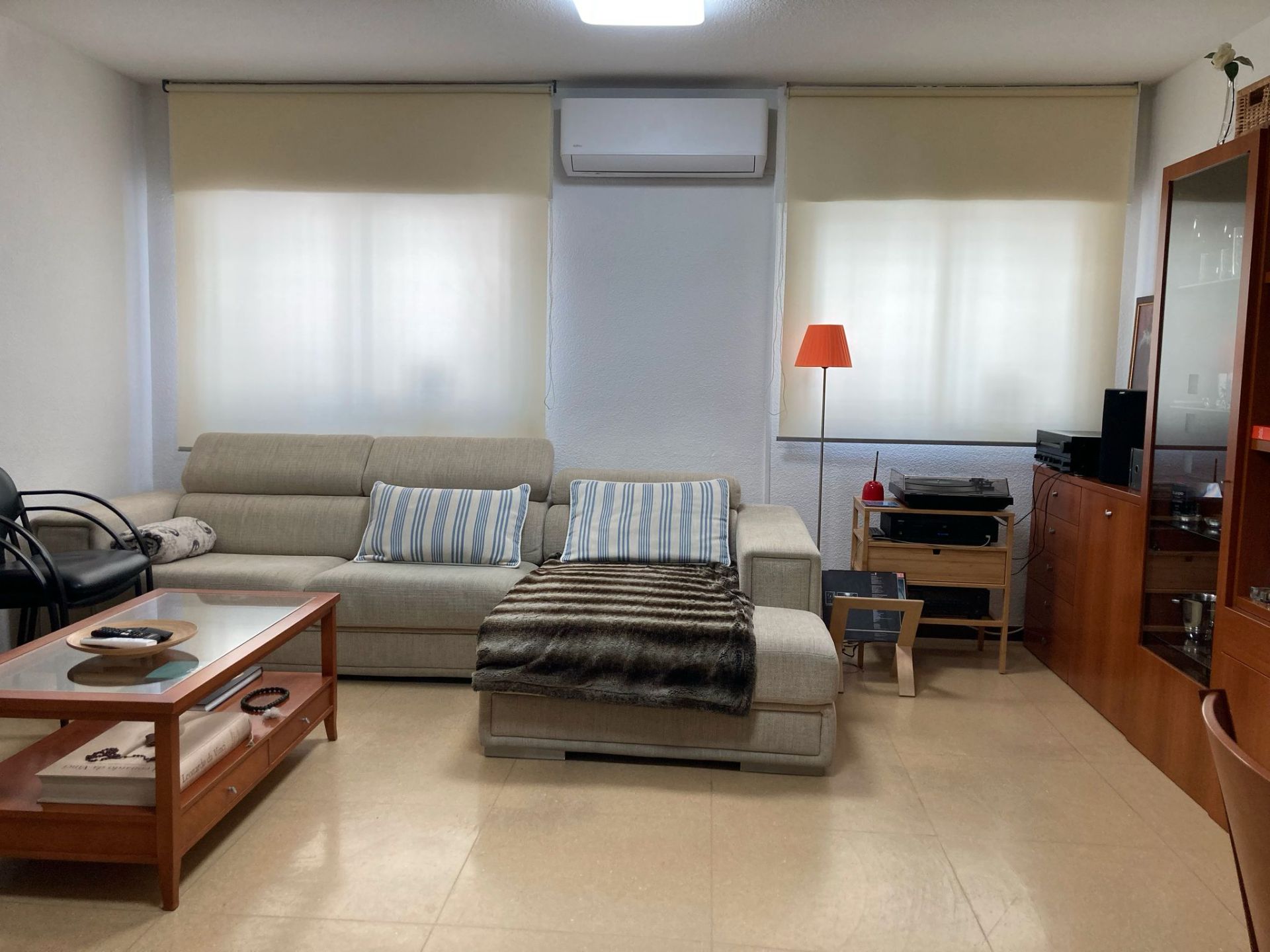 Living room of Flat to rent in Arganda del Rey  with Air Conditioner and Heating