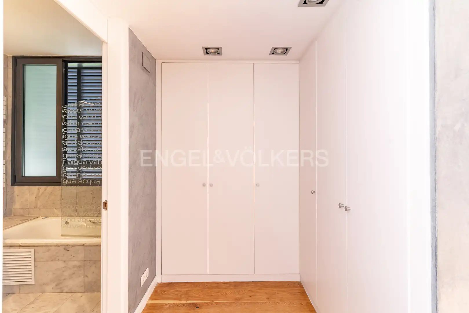 Habitación de Casa o chalet en venta en Sant Vicenç de Montalt con Calefacción, Jardín privado y Parquet