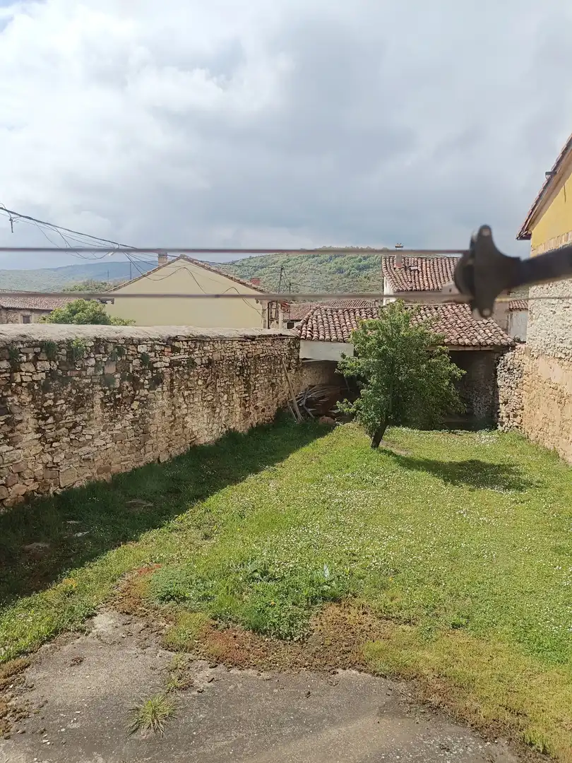 Casa en venda a Ligüérzana - CL MAYOR            LIGU, imagen 2