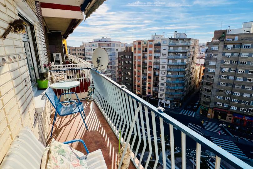 Photo 1 of Flat for sale in Avenida de Navarra, 4, Barrio del Ave, Zaragoza