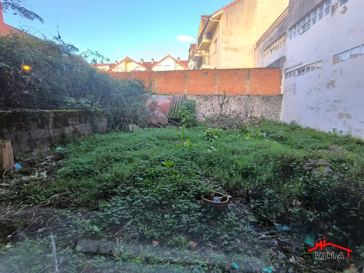 Casa adosada en venta en Ampuero