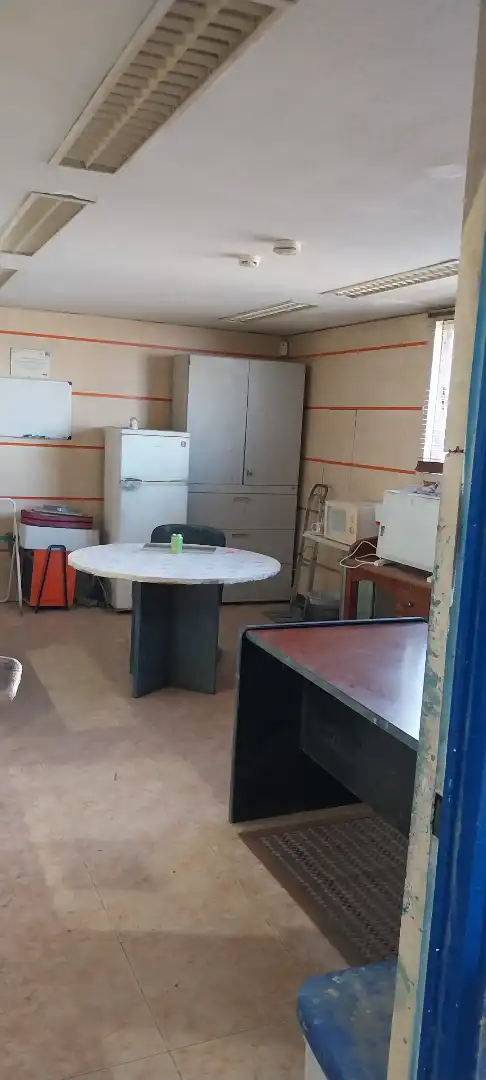 Nau industrial en venda en Camarma de Esteruelas amb Alarma