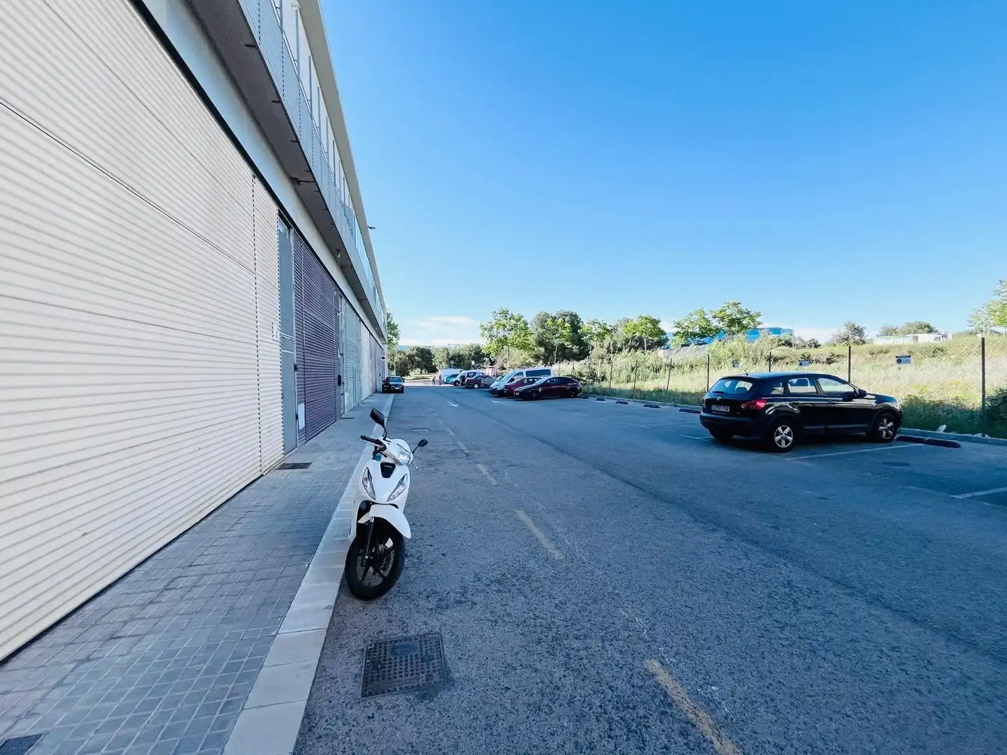 Aparcament de Nau industrial de lloguer en Vilanova i la Geltrú