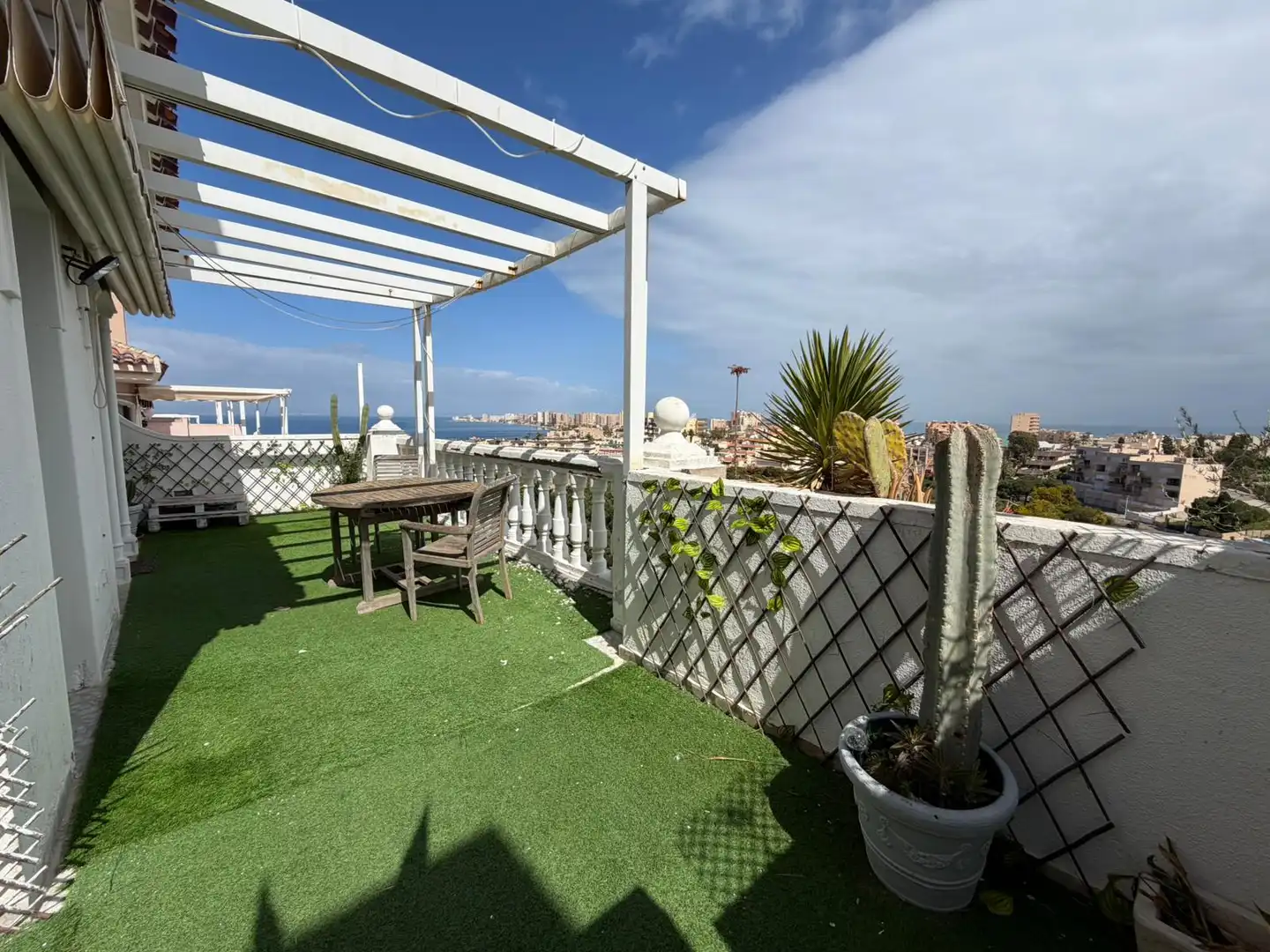 Terraza de Piso en venta en La Manga del Mar Menor con Terraza y Piscina comunitaria