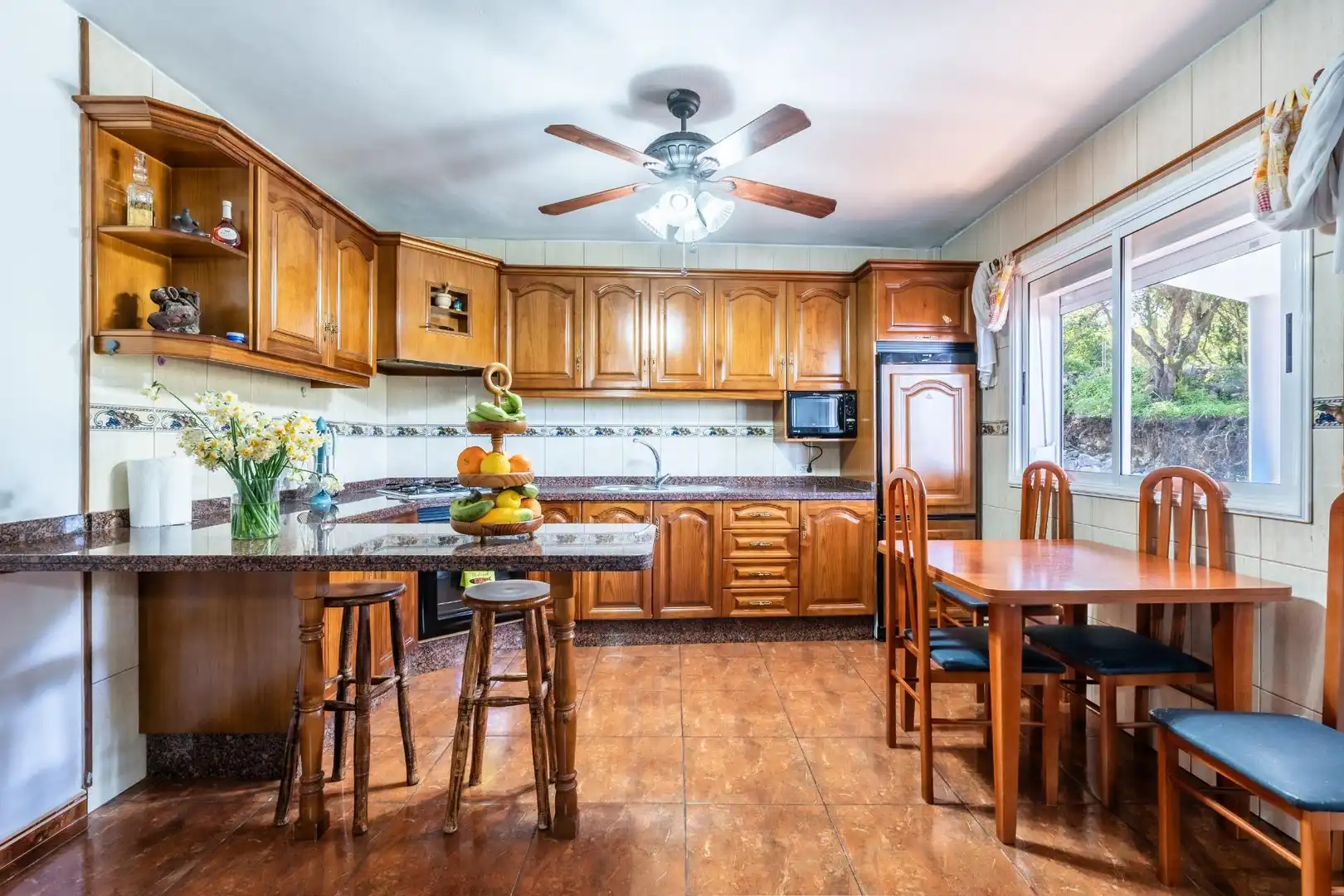 Cocina de Casa adosada en venta en El Tanque con Trastero, Amueblado y Balcón