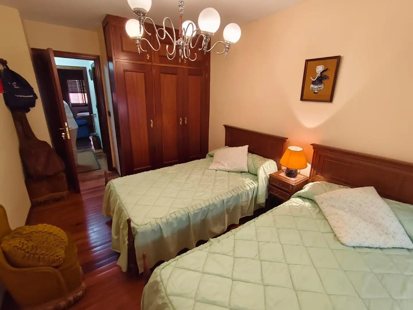 Habitación de Piso de alquiler en Ponferrada con Calefacción, Parquet y Amueblado
