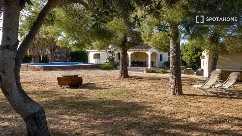 Garden of Flat for rent in Riba-roja de Túria  with Air Conditioner, Heating and Furnished