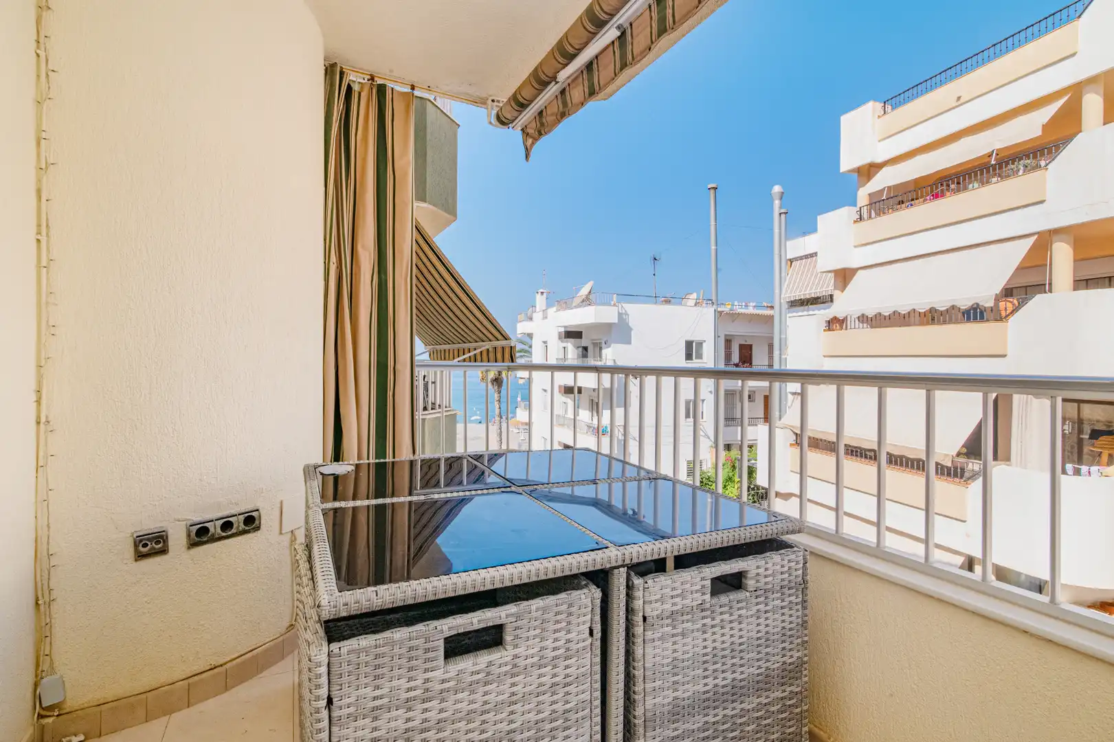Terrasse von Wohnung zur Miete in Almuñécar mit Klimaanlage, Heizung und Terrasse