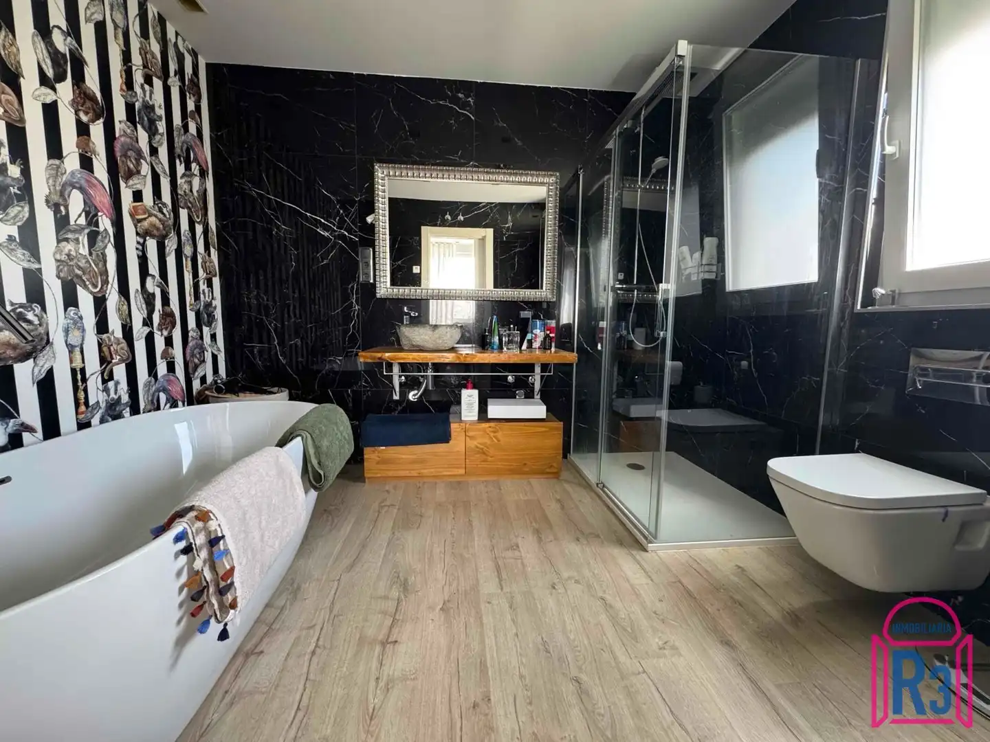 Baño de Casa o chalet en venta en León Capital  con Calefacción y Piscina